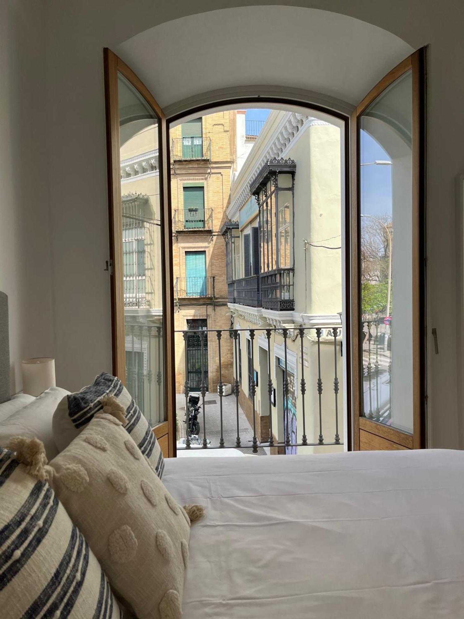 Balcones De Jauregui Premium Apartment Sevilla Eksteriør bilde